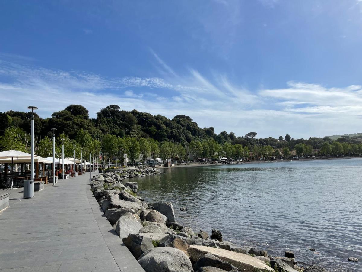 Eleganza In Centro Sul Lago - أنغويلارا سابازيا المظهر الخارجي الصورة