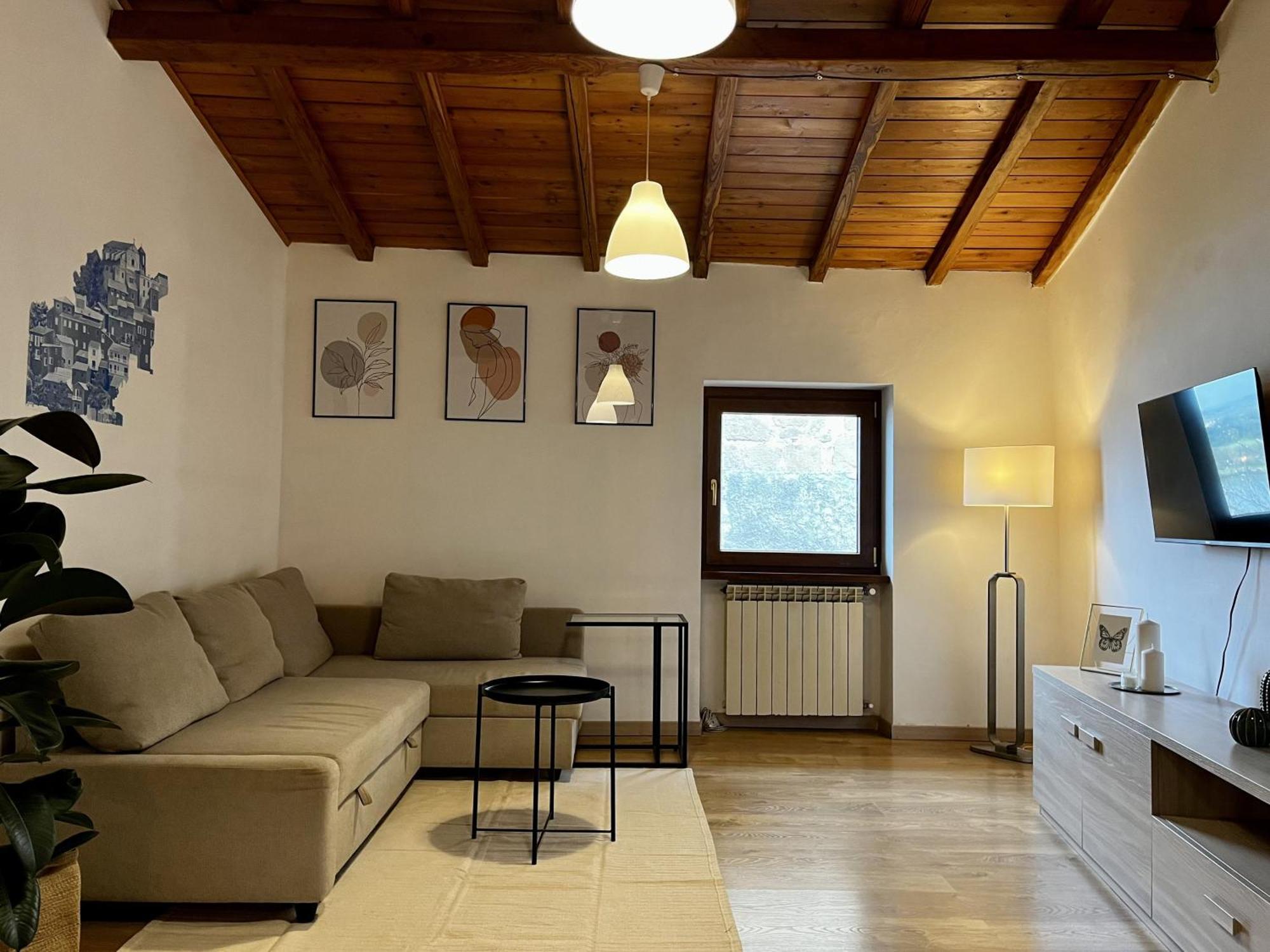 Eleganza In Centro Sul Lago - أنغويلارا سابازيا المظهر الخارجي الصورة